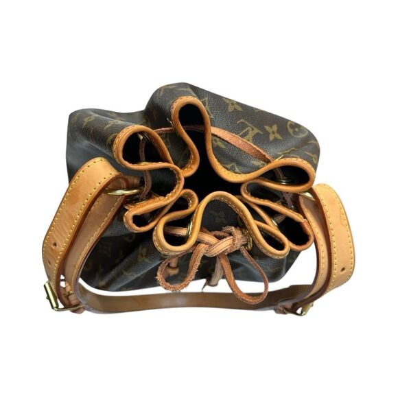 Louis Vuitton Noe Monogram Bucket Bag - Picture 5 of 14